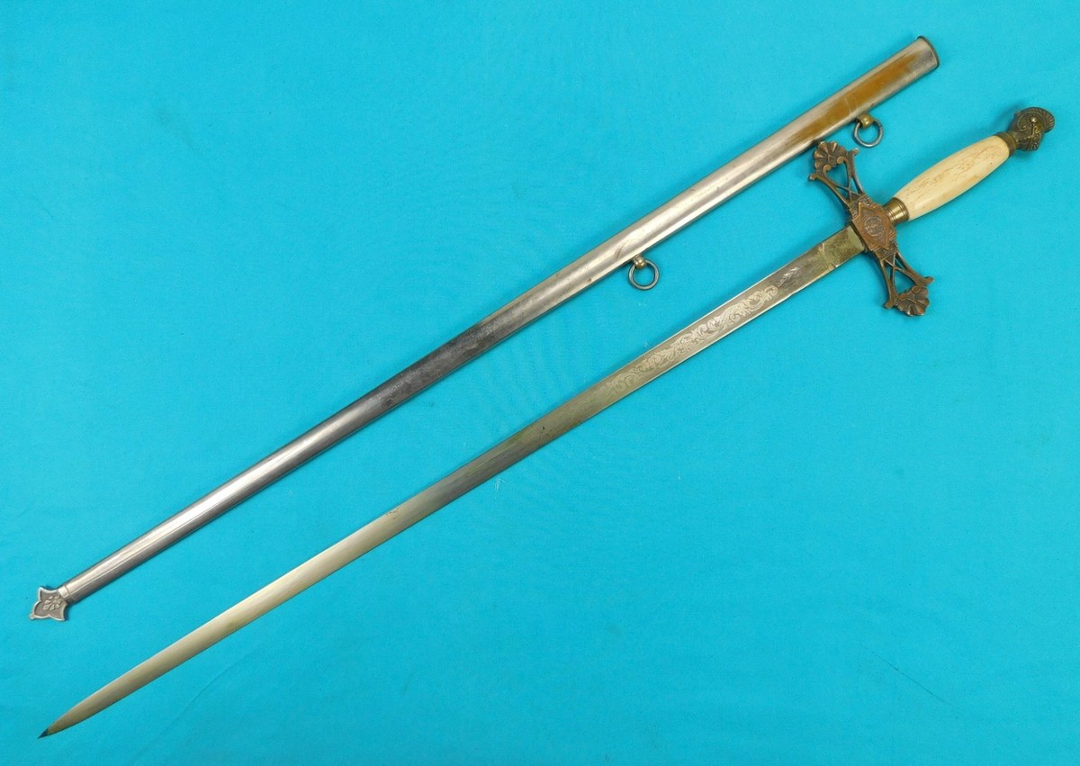 Antique Old 19 Century US Fraternal Masonic Engraved Sword w