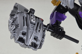 LEGO BIONICLE Masters &ndash; Onua, Master of Earth &ndash; 70789 - 2015 &ndash; Retired