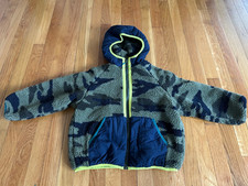 Zara Boys Size 7 Thick Camouflage Fleece Jacket, Neon Accents