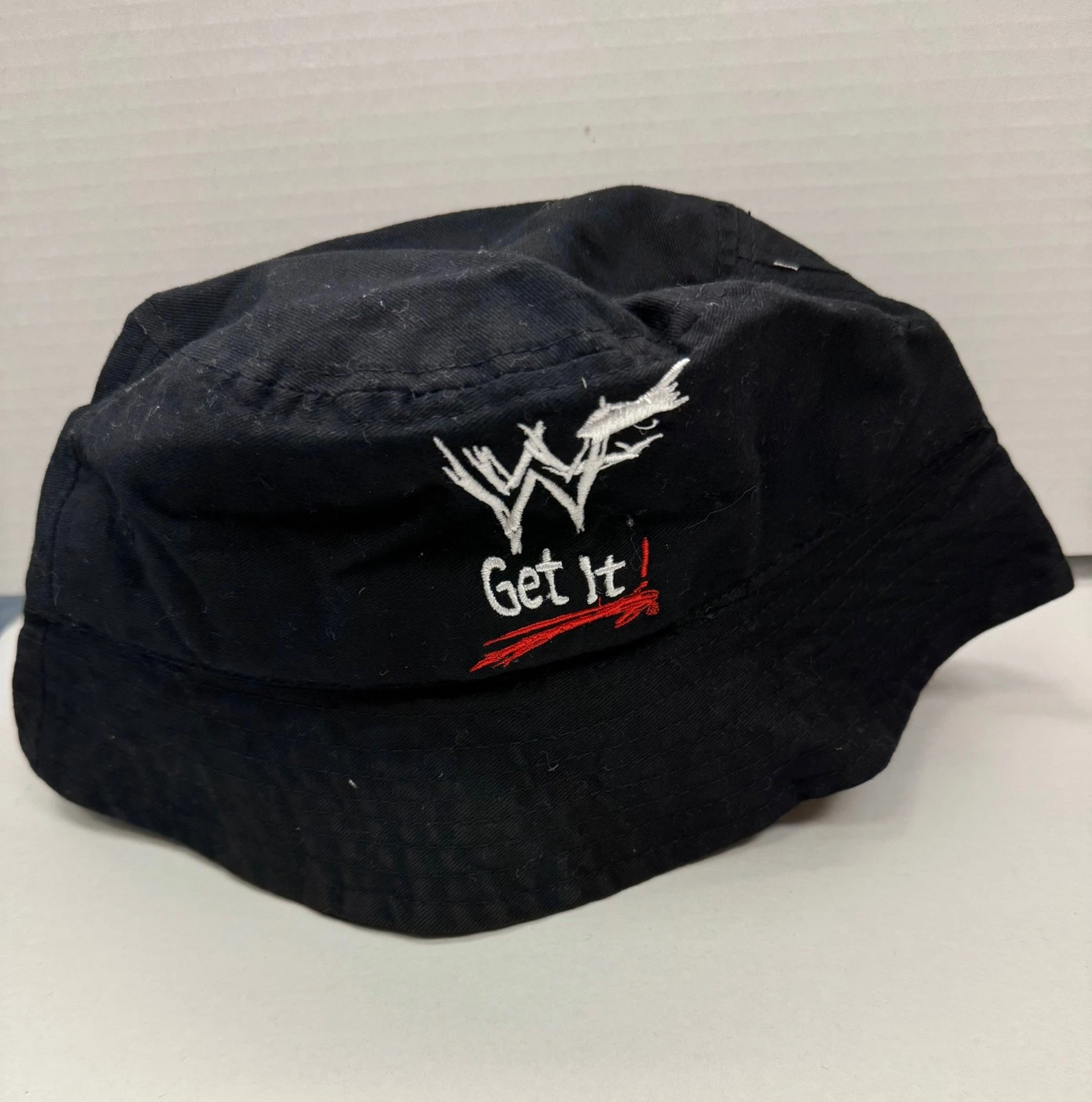 Vintage 1999 Wrestling WWF Get It! Black Bucket Hat Embroidered