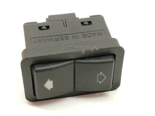 BMW 5er E39  -  Fensterheberschalter Schalter Fensterheber  8368974    (02)