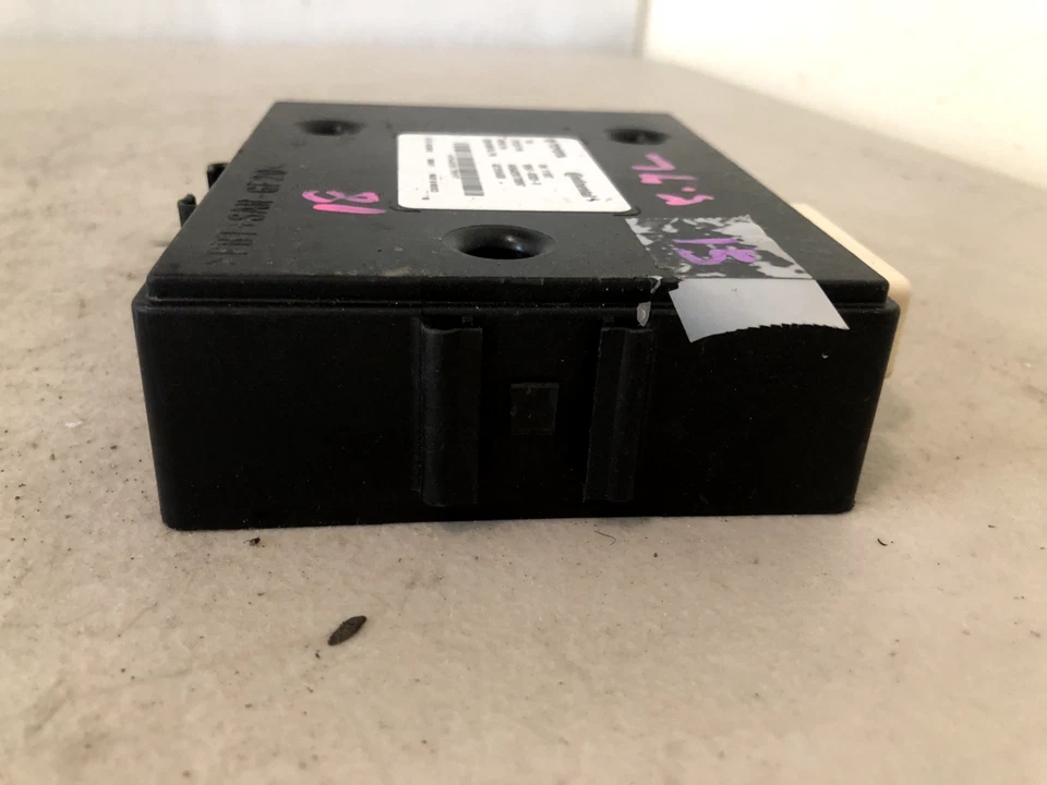 2017-2019 TOYOTA TUNDRA BRAKE CONTROL RELAY 89547-0C020-B OEM - Image 4 of 4