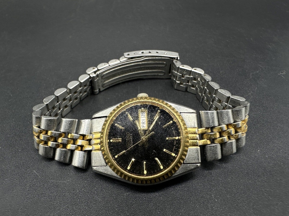 Seiko Womens 7N83-0049 Quartz Watch 2 Tone Bracelet Day Date Black