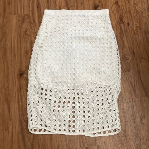 Banana republic pencil skirt white eyelet sz 8