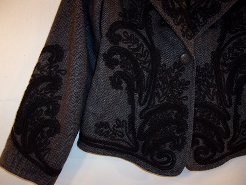 SOFT SURROUNDING Gray Tweed Wool w/Black Embroidery Lined Jacket/Blazer Size S. - Picture 4 of 9