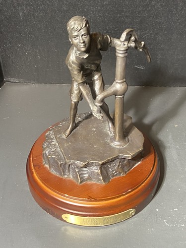 Living Water Bronze Sculpture Signed by Robert Summers Life Outreach Intl 7.50" - Picture 4 of 14
