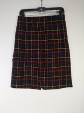 Size 10 Vintage Black Plaid Tweed Knit Back Zip Pencil Skirt