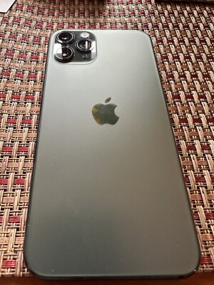iPhone 11 Pro Unlocked 256gb used Midnight Green w/ case (pls read description)