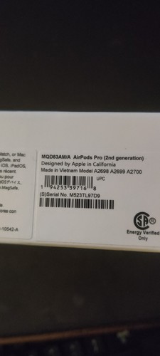 Airpods Pro 2nd Generation w/Charging case - Photo 3 sur 3