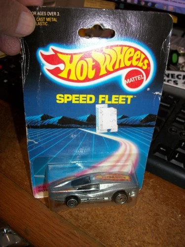 Vintage Hot Wheels 1986 Ultra Hots Speed Fleet  Silver Bullet - 1:64 Diecast Car