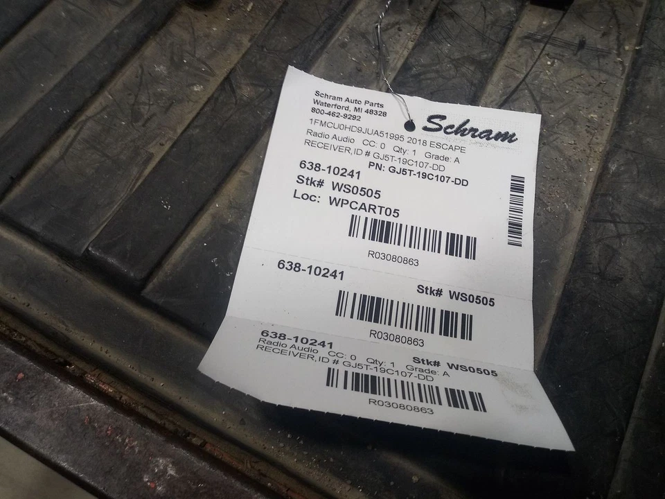 2018 福特 Escape 无线电接收器设备 3080863 — 第 3/4 张图片