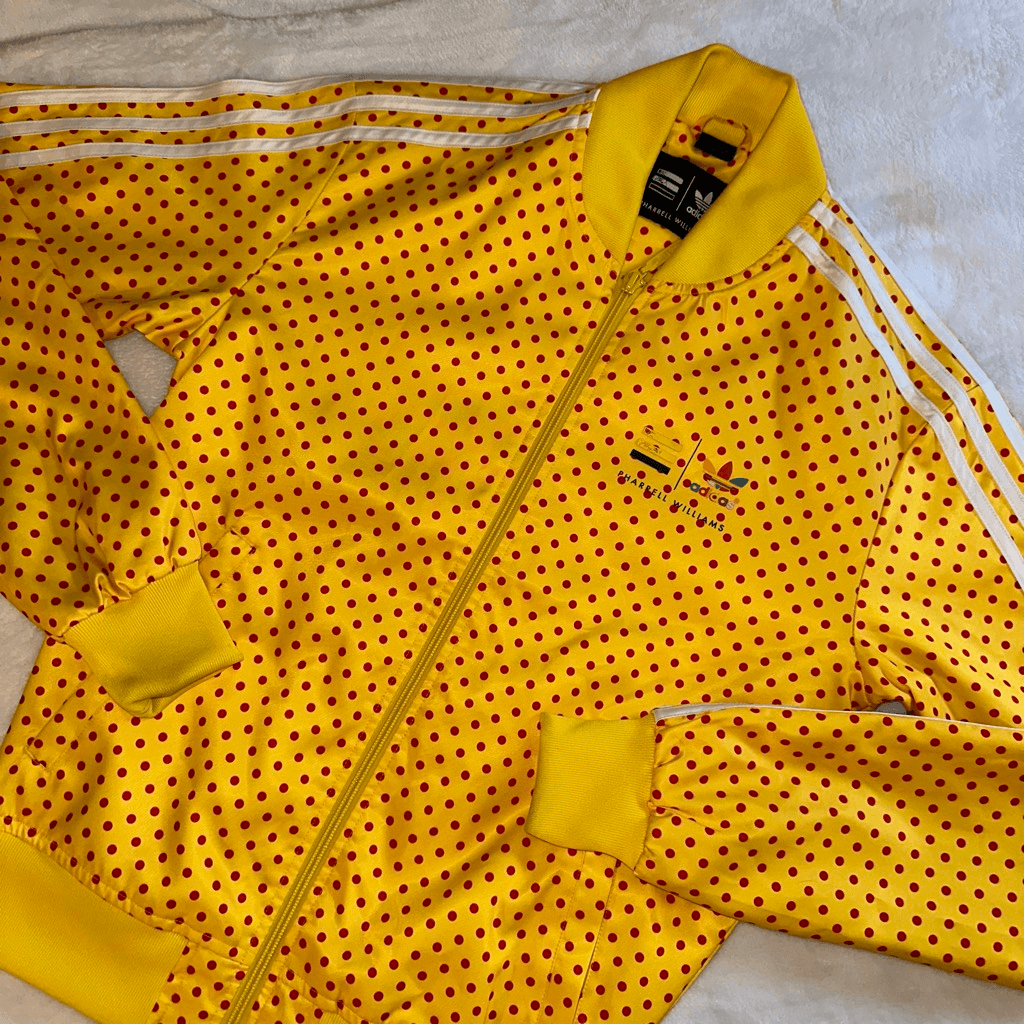 Pharrell Williams x adidas ドット柄ジャケット Adidas x Pharrell Williams XS Yellow Red Polka Dot Zipper Close