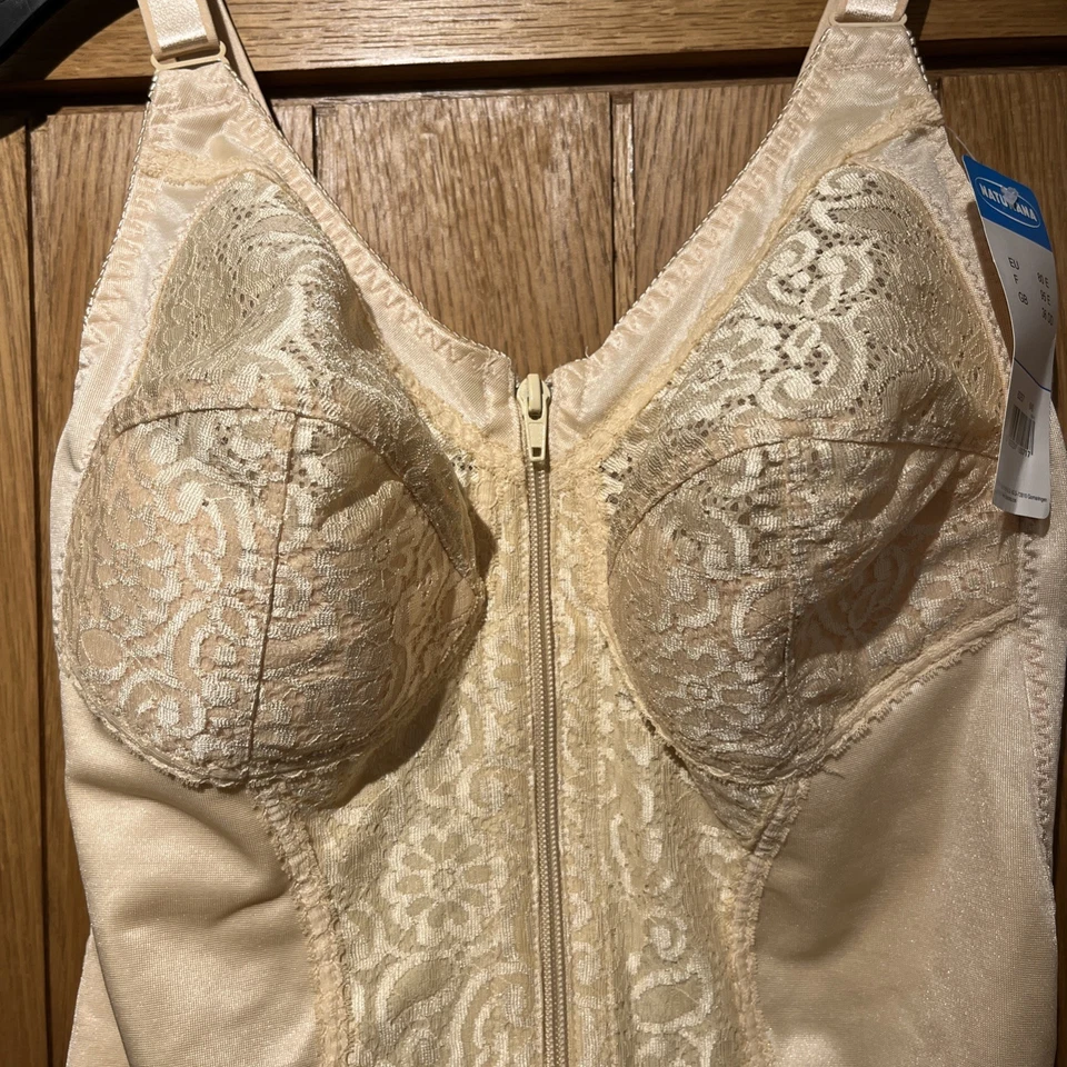 NUEVO CON ETIQUETAS BODY MODELADOR. TALLA 36DD, COLOR SkIN WIRE FREE, BY NATURANA Foto 2 de 4