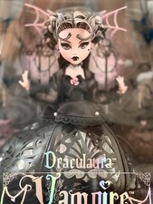 Monster High Vampire Heart Draculaura Collector’s Fashion Doll By Mattel - New