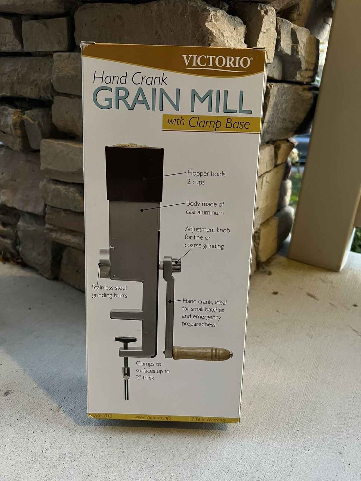 Victorio VKP VKP1012 Hand Crank Grain Mill Grind Wheat Rice Oats Barley