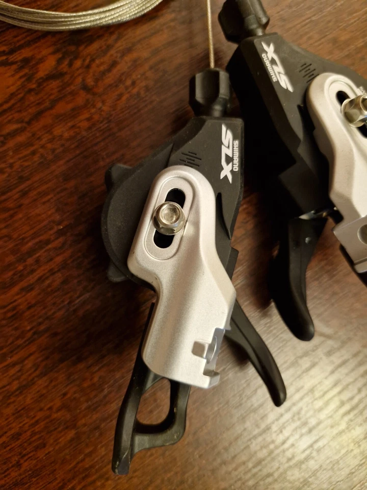 Shimano SLX SL-M670 2/3 x 10 Speed Shifter Trigger I-Spec-B w/o bolt Set - Image 3 of 4