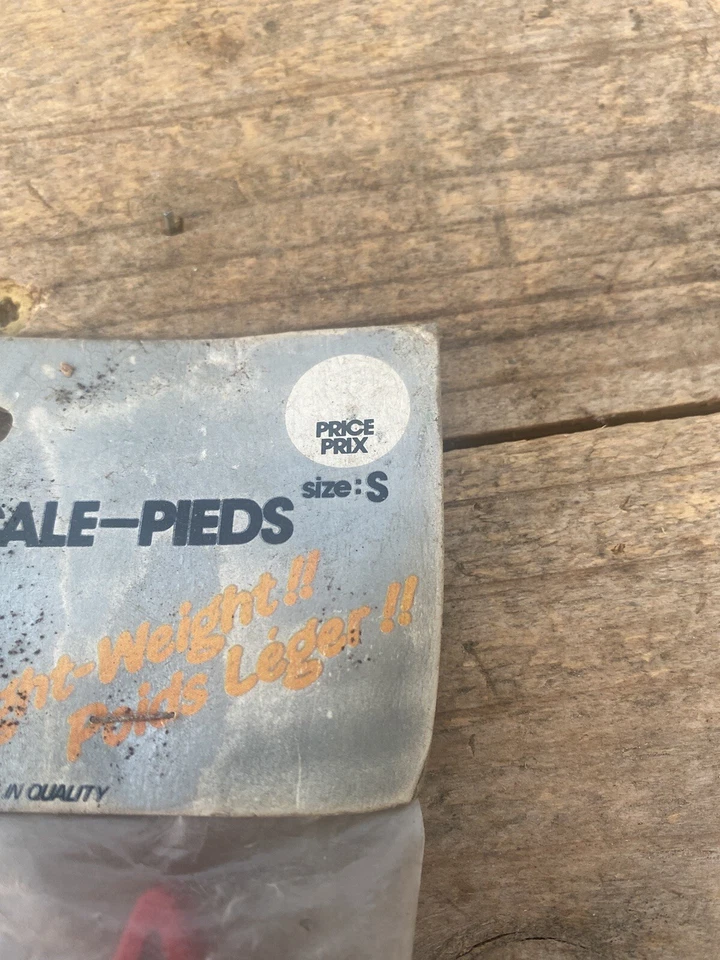 Clips de bicicleta de carretera Old School pequeños ojos de gato rojos-Japón-Touring Foto 3 de 3