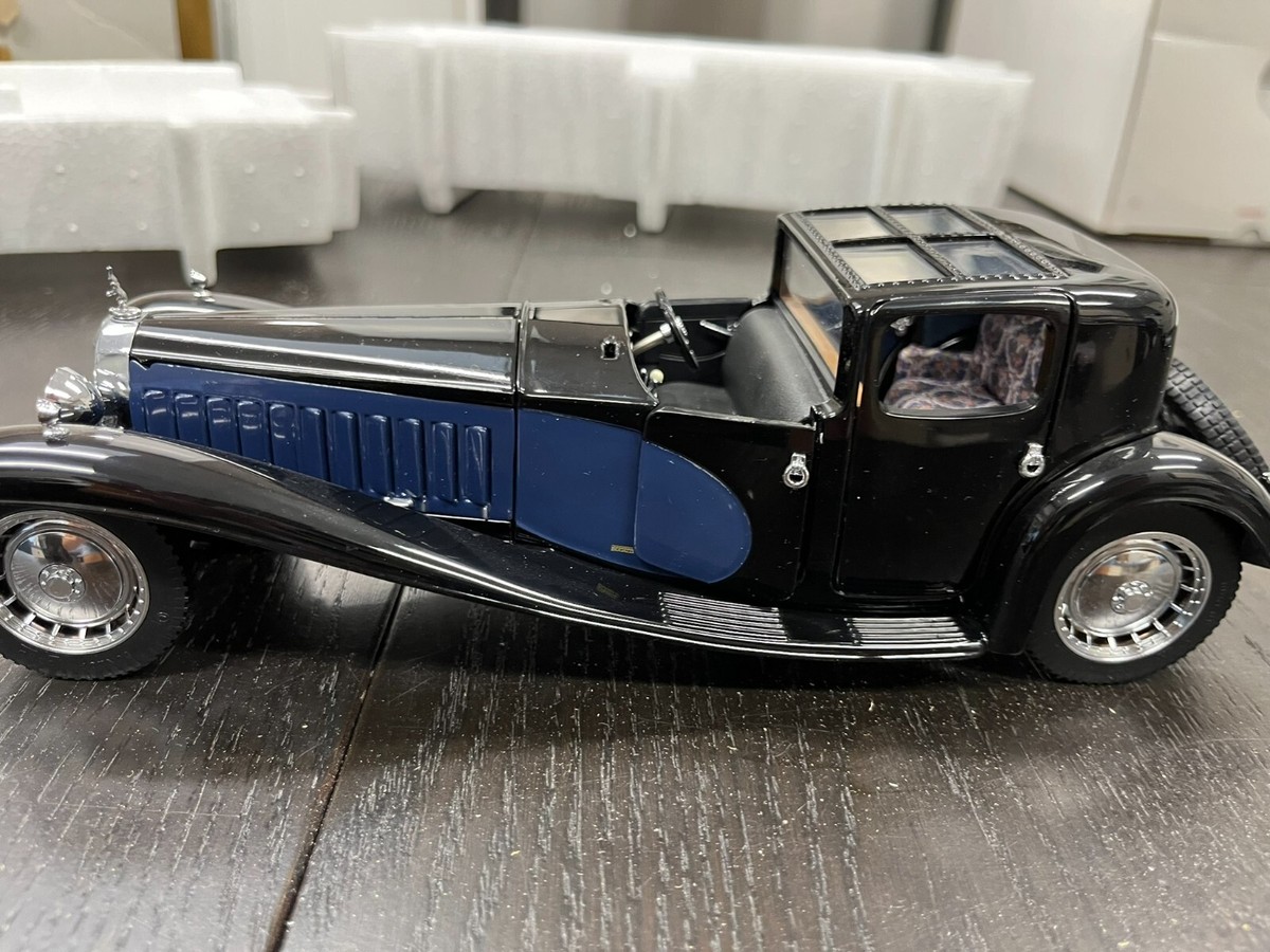 Franklin Mint Diecast Model Car 1930 Bugatti Royale Coupe Napoleon