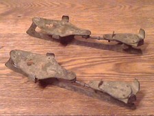 Old Vintage Union Hardware Co. No 16 Size 10 1/2 Steel Ice Skates.
