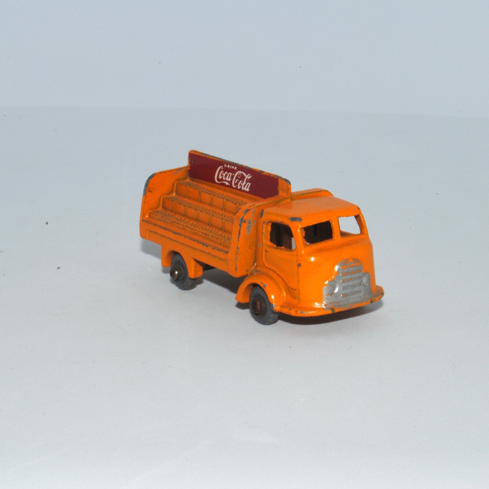 Matchbox Lesney 37 Karrier Bantam 2 T livraison Coca Cola 1/87