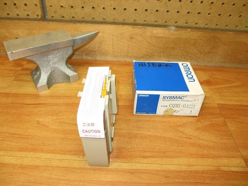 OMRON CQM1-OA221 *NEW* Output Module Sysmac Programmable Controller PLC