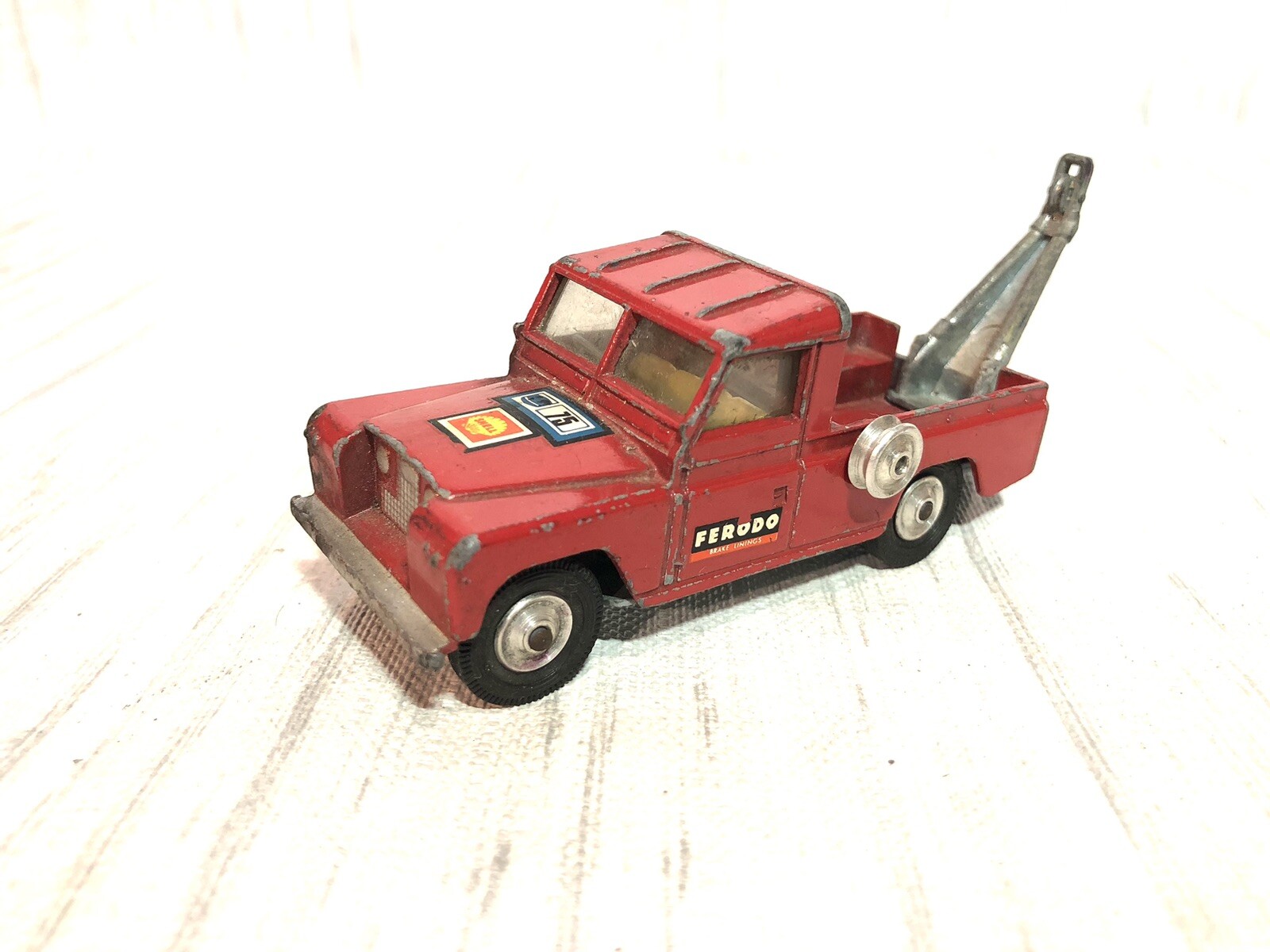 ミニカー Corgi Toys Land Rover Breakdown Service Land-Rover Breakdown Truck (417) – Corgi Model Club USA