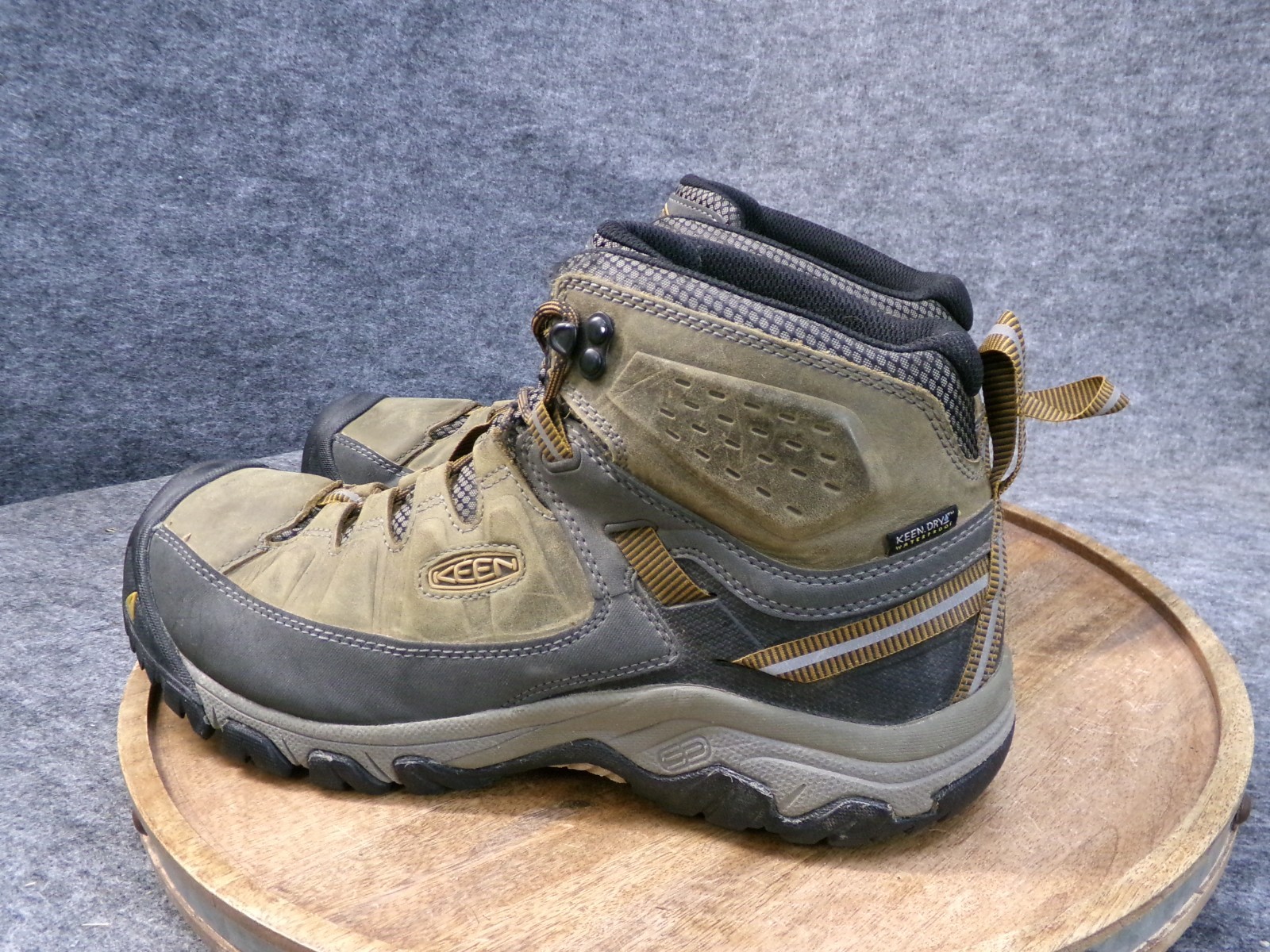 Stivali da trekking KEEN Targhee III Mid impermeabili in pelle marrone nera da uomo taglia 10 5 M