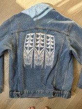 Vintage Hilo Hattie Hawaiian Embroidered Denim Jacket One Of A Kind Mens Size XS
