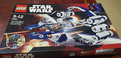 LEGO Star Wars: Jedi Starfighter with Hyperdrive Booster Ring