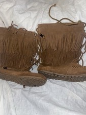 Minnetonka Size 8 .5 Suede Moccasins Brown Boots Double Fringe Mid Calf