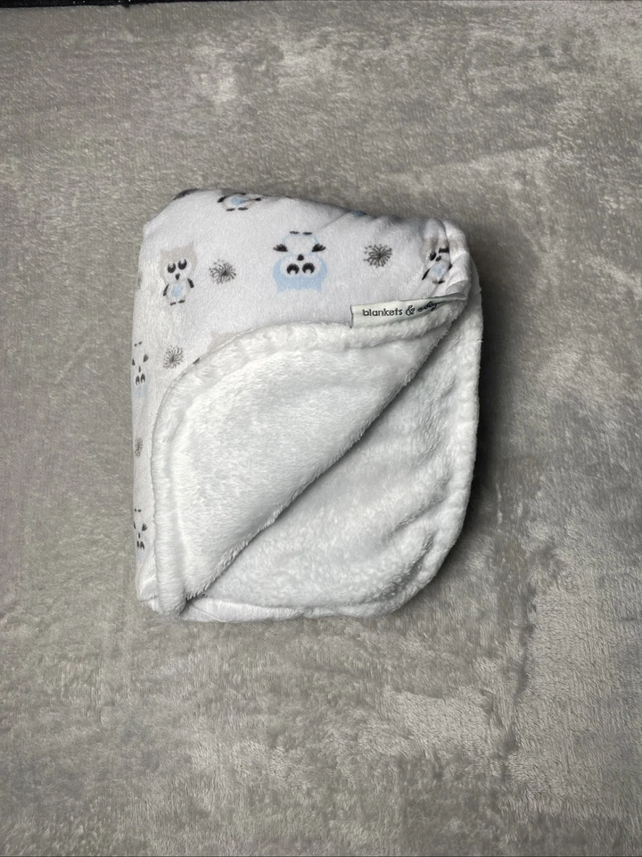 Blankets & Beyond Baby Blanket Owl Blue Gray Bird Heart Reversible White Lovey - Image 2 of 4