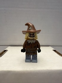 LEGO Batman Movie Scarecrow Minifigure 70913 Scarecrow Fearful Face-Off