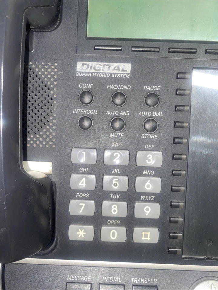 Teléfono digital Panasonic KX-T7636 24 líneas sistema híbrido uso con sistemas KX-TDA Foto 3 de 4