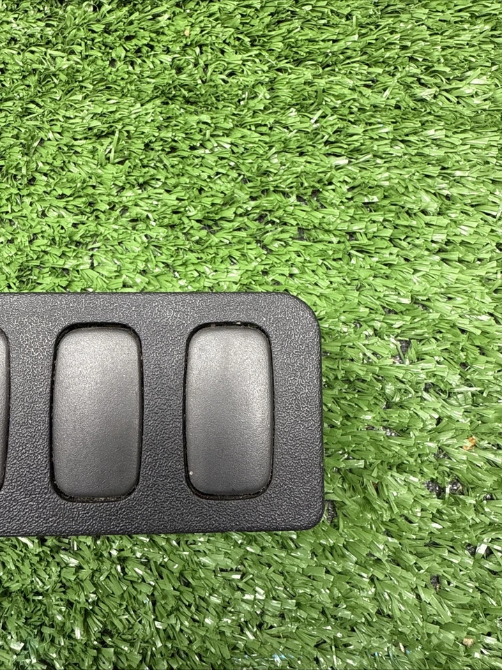 2001-2006 MITSUBISHI MONTERO AQUECEDOR AQUECEDOR ASSENTO AQUECIDO INTERRUPTOR BOTÃO CONTROLE FABRICANTE DE EQUIPAMENTO ORIGINAL - Imagem 4 de 4