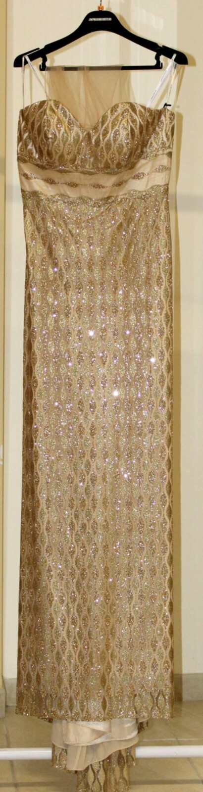 Foto 1 di 2