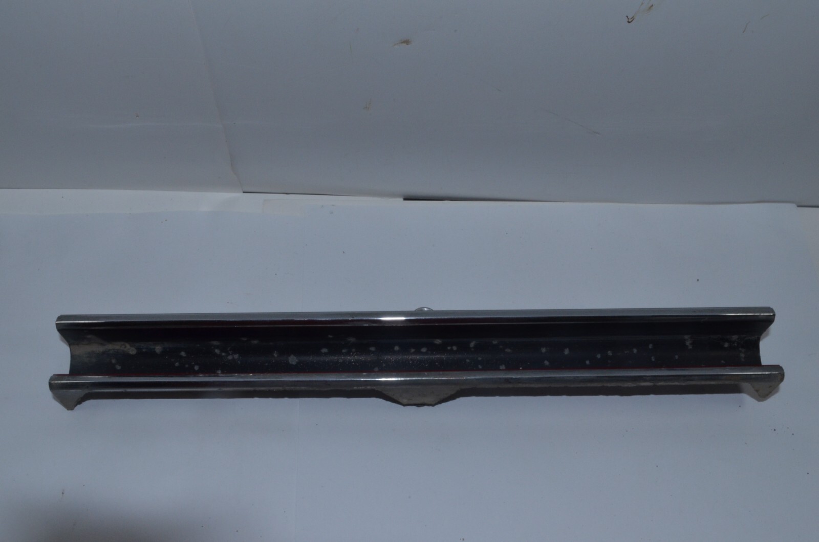 Picture 1 of 8