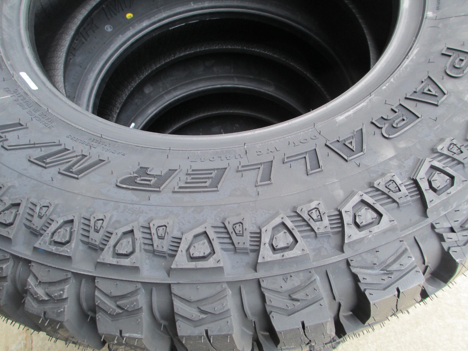 4-new-33x12-50r24-atlas-paraller-mud-tires-10-ply-mt-m-t-33125024-1250