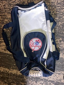 ysl black hardware chipping