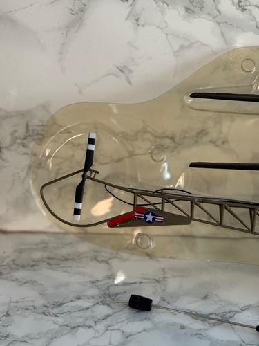 Helicóptero RC Twister Medical Bell 47 interior + control remoto, cargador, 2 baterías en muy buena condición - Imagen 8 de 15