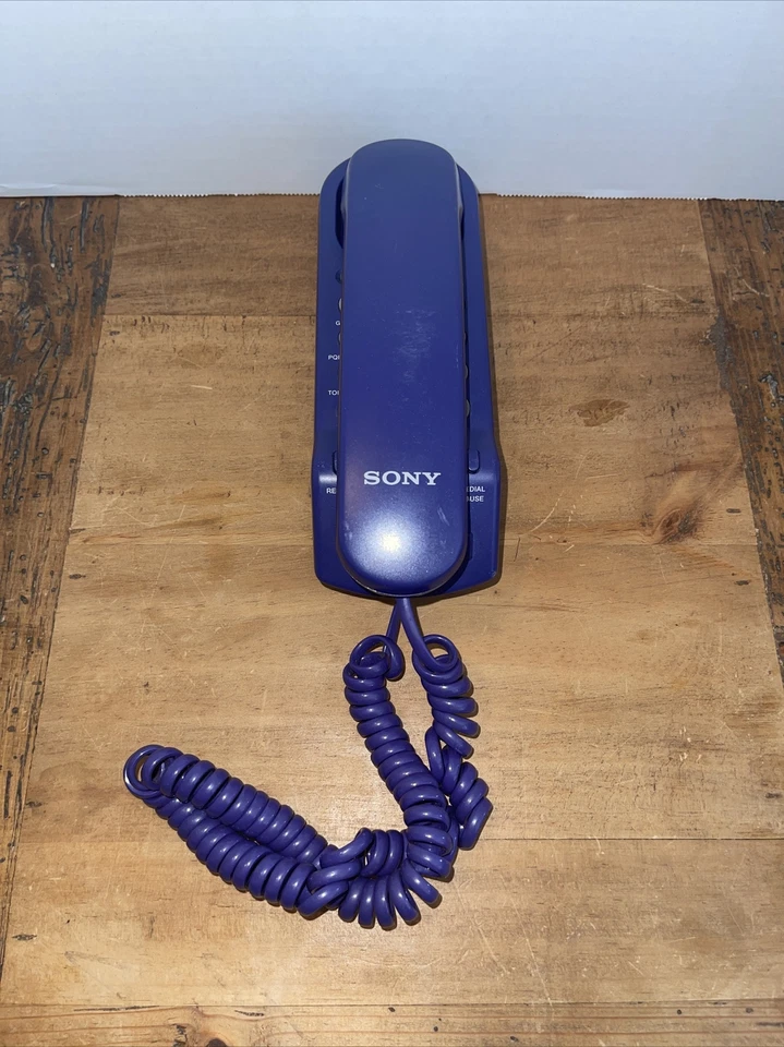 Teléfono Sony IT-B3 de Colección Púrpura Diseño Delgado Línea Única con Cable Color Raro (Q-1) Foto 2 de 4