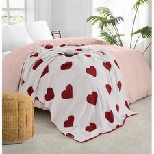 Truly Soft Cozy Hearts Plush Throw Blanket Red White 50x70 Valentine  s Day