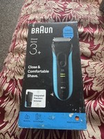 Braun Series 3+ 3040S Electric Shaver, Precision Trimmer, Wet & Dry - Blue