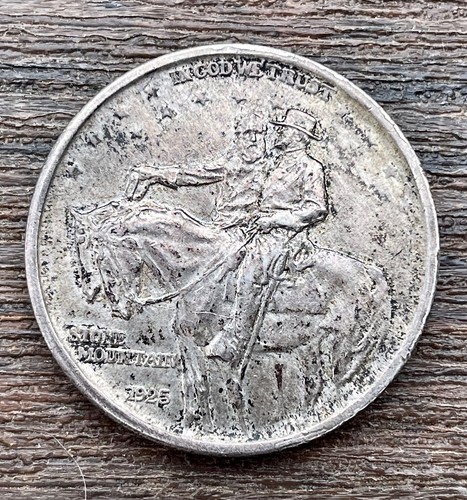 1925 Stone Mountain Silver Commemorative Half Dollar - Picture 2 of 4