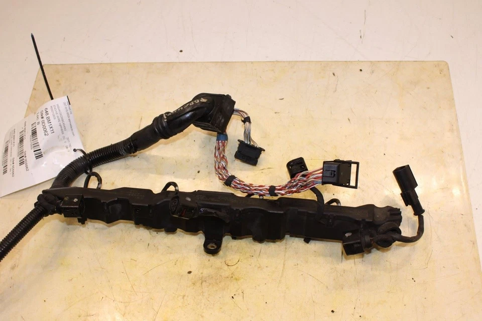 Arnés de cableado de encendido del motor BMW 750Li xDrive 2010-2012 4,4 L 12517614896 OEM Foto 2 de 4