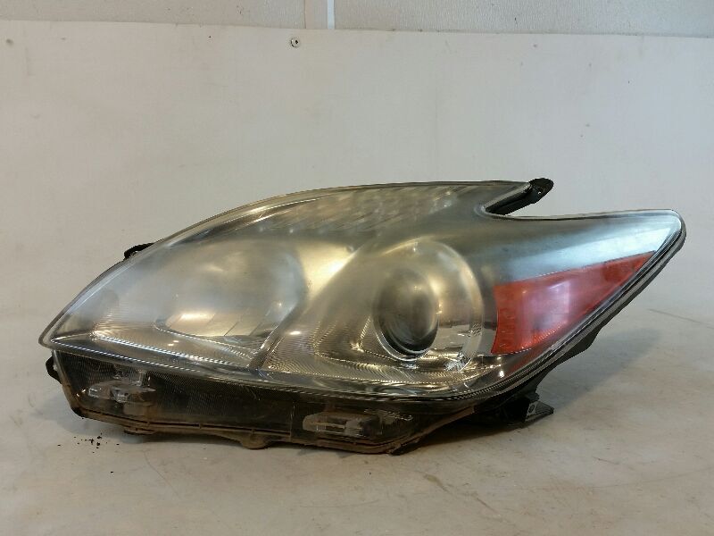 Driver Side Headlight Halogen Fits 2011 Toyota Prius OEM for sale 