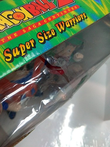 16"" Irwin Dragon Ball Z The Saga Continues Super Talla Edición de Coleccionista Guerrero - Imagen 9 de 10