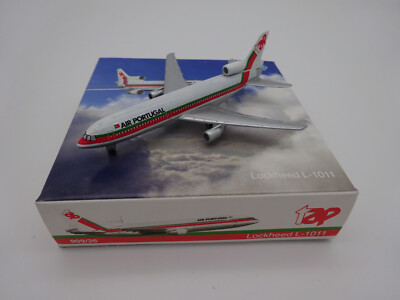 909 / 26 Schabak Lockheed L-1011 Air Portugal - 1:600