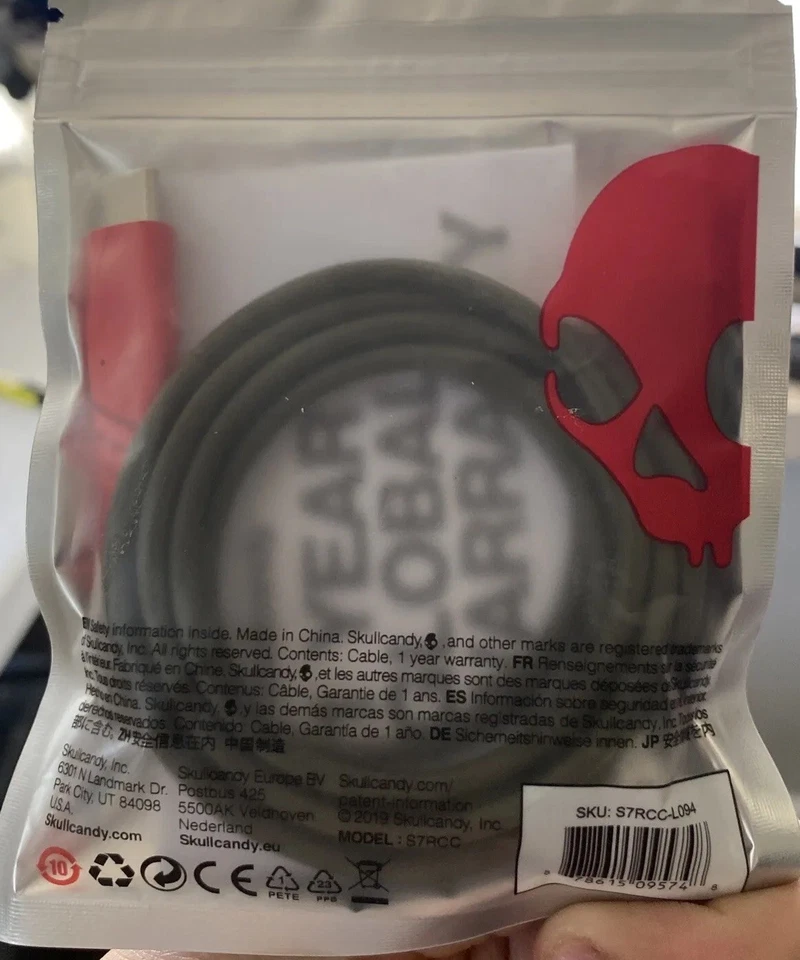 Cable de carga Skullcandy - 4 pies - USB-C a USB Foto 2 de 2