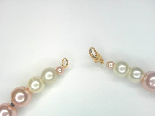 Pink and Off White Glass Pearl Two Tone Choker Necklace Handstrung Jewelry - Picture 4 of 8