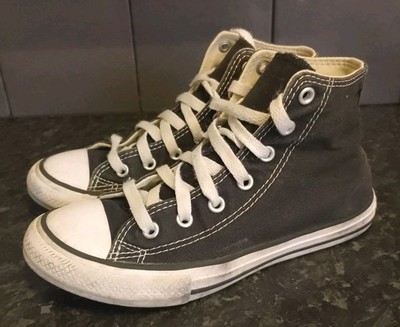 Converse All Star Chuck Taylor High Top schwarz UK Größe 2 mit KOSTENLOSER UK-LIEFERUNG 